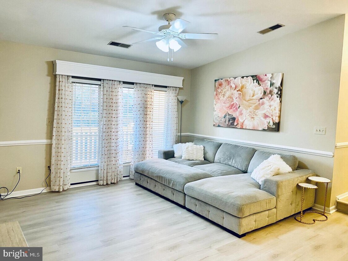 Foto principal - 6101 Wigmore Ln