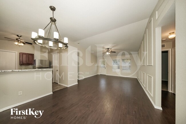 Building Photo - 1009 SW 153rd St