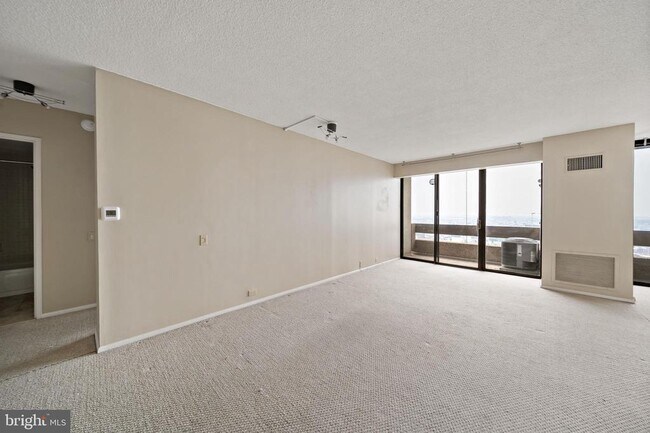 Foto del edificio - 1326 Spruce St