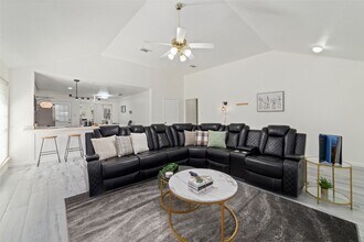 Building Photo - 3511 Colleen Woods Cir