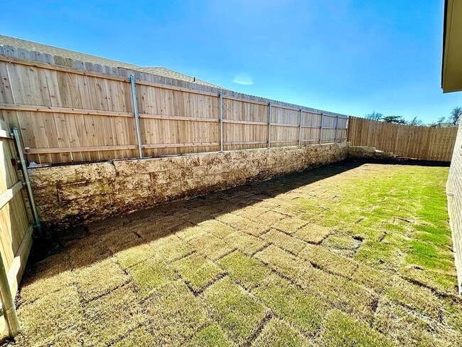 Foto del edificio - 706 Tower Mill Ct