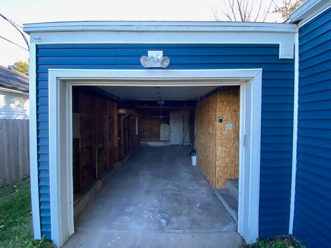 Foto del edificio - 604 W Worley St