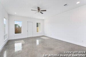 Building Photo - 211 San Salvador Ave