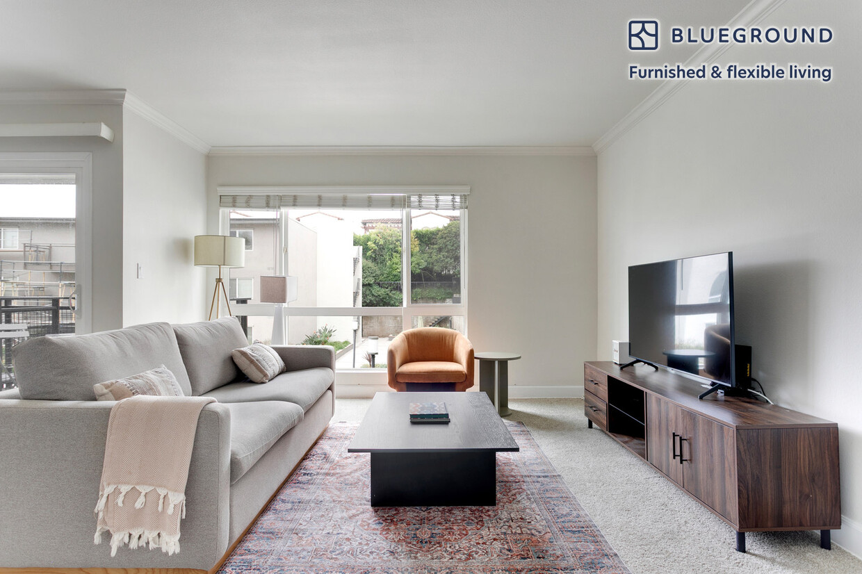 Primary Photo - 28130 Peacock Ridge Dr