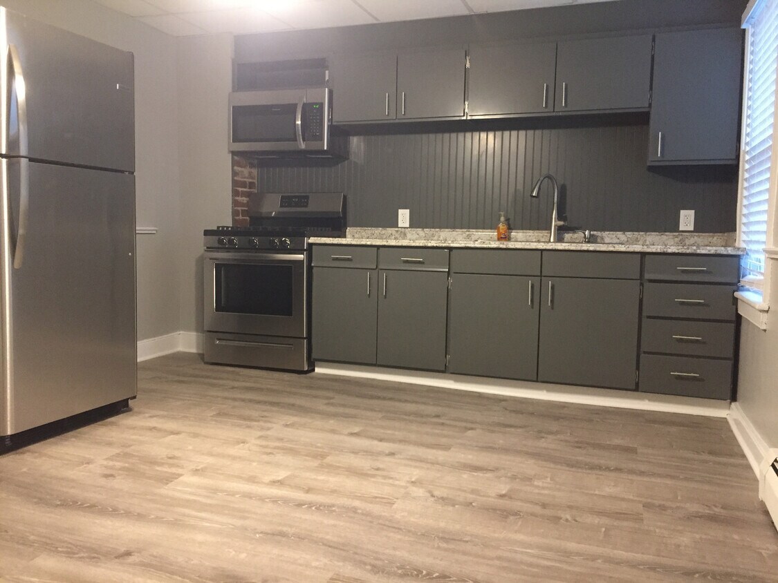 Primary Photo - Beautiful 2 bed 1.5 bath home in Macungie