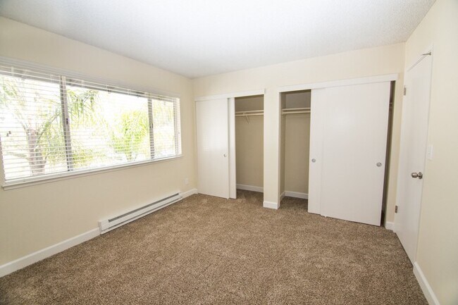 Foto del edificio - Twelve Oaks Apartments