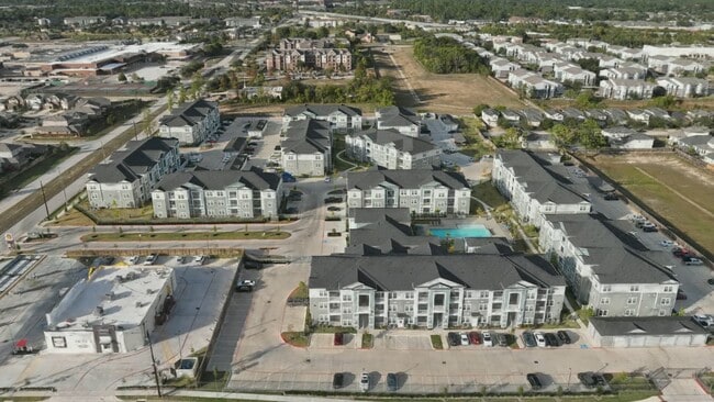  - Lively at Cypress Creek