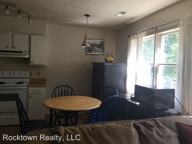 Foto del edificio - 1214 Mountain View Dr