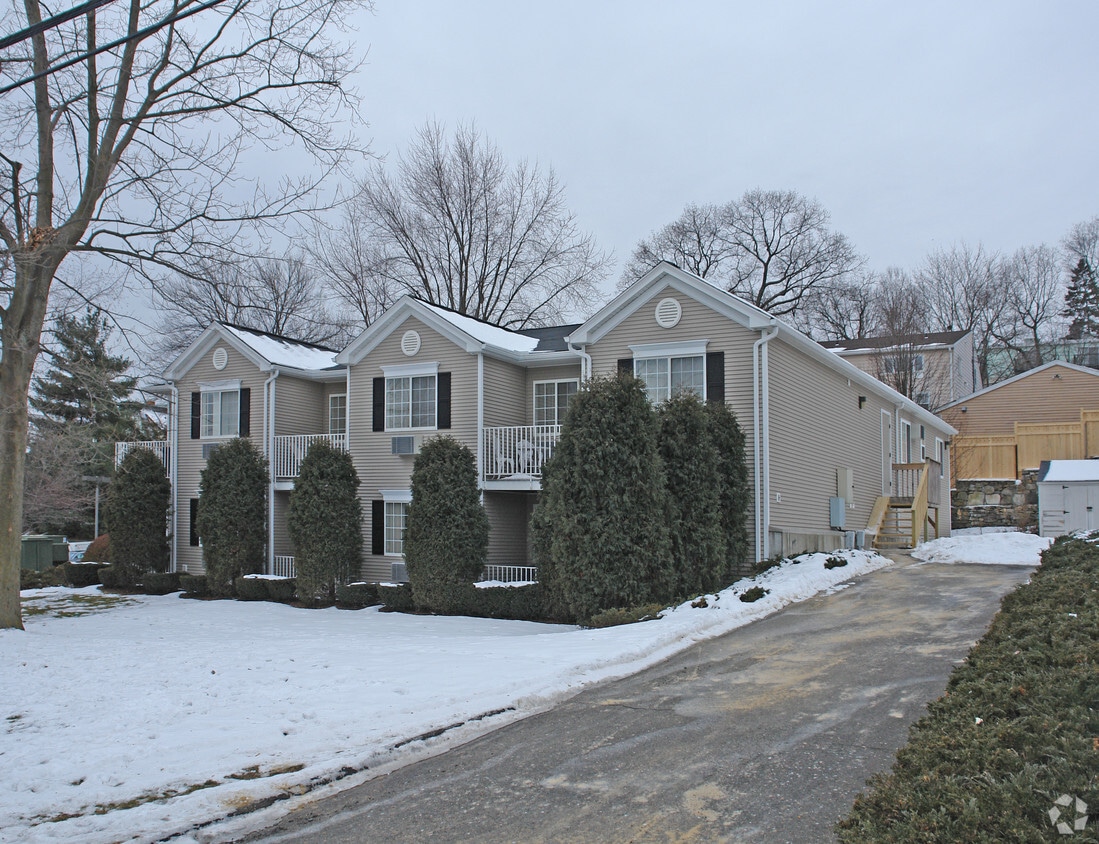Building Photo - 50 Myano Ln