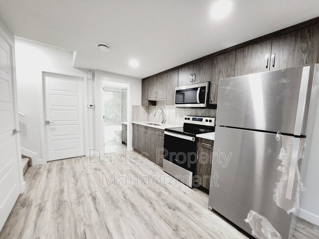 Building Photo - 8805 Carson Way SW