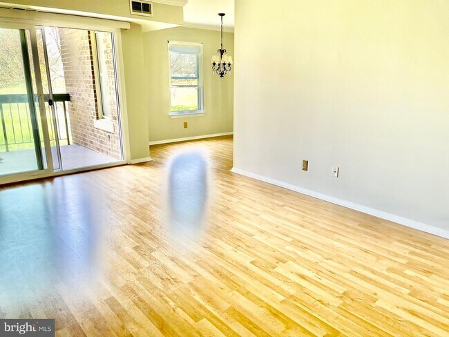 Building Photo - 7905 Coriander Dr
