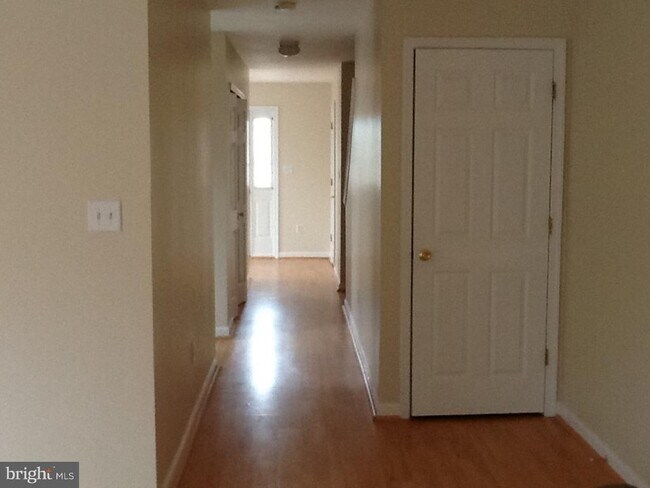 Foto del edificio - 69 Yellowwood Ct