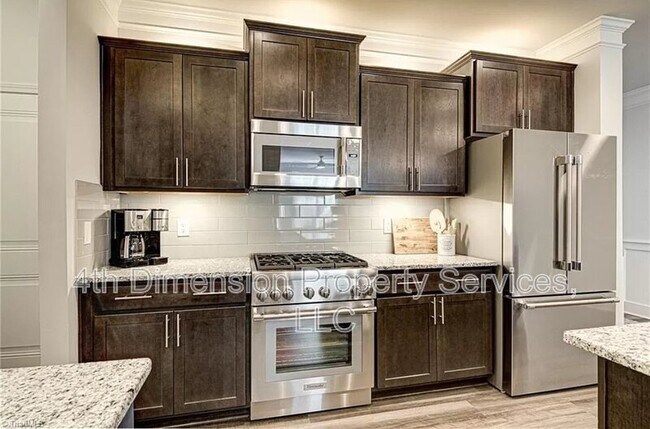 Foto del edificio - 36 Finley Ridge Way