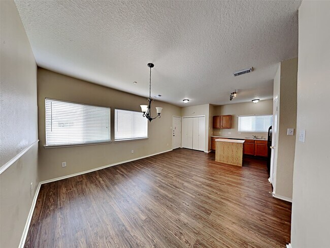 Foto del edificio - 20534 Patriot Park Ln