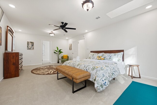 Foto del edificio - 82 Vanessa Dr