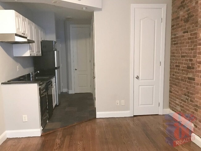 Foto del edificio - 53 Leroy St