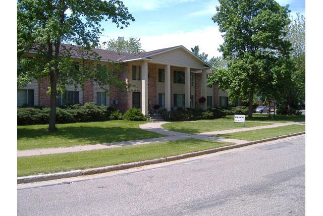 Primary Photo - Brittany Apartments
