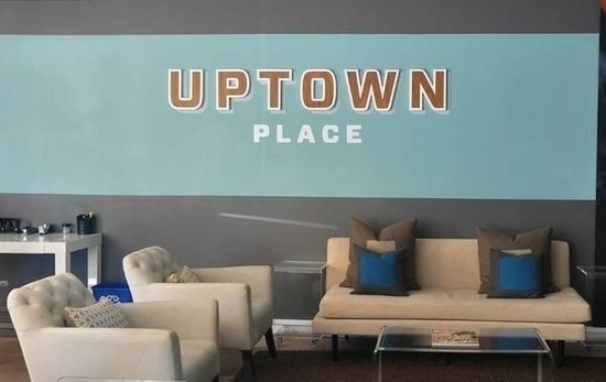 Foto principal - Uptown Place One Bedroom Condominium