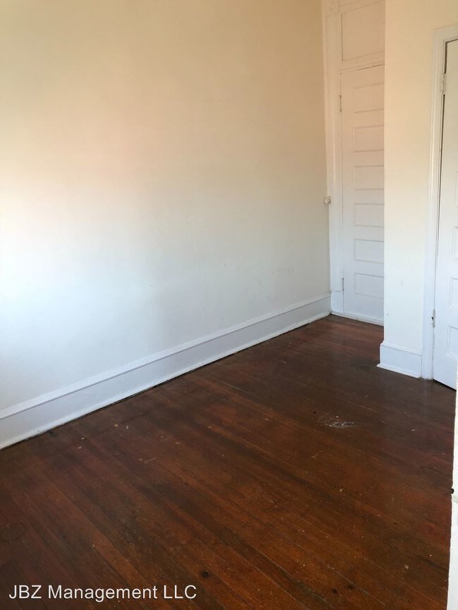Foto del edificio - 205 E 30th St