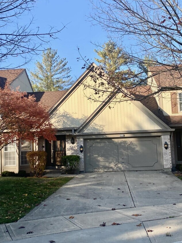 625 Cherbourg Ct N, Buffalo Grove, IL 60089 Condo for Rent in Buffalo
