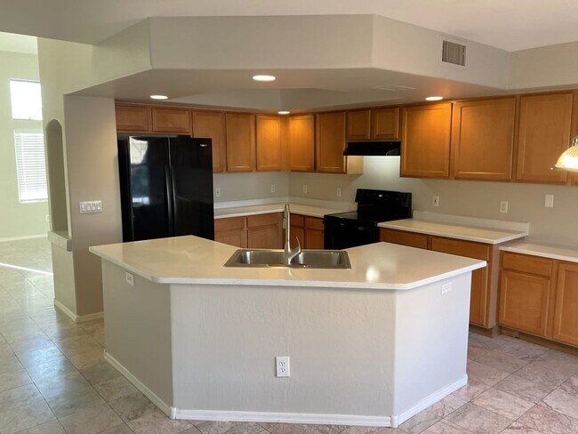 Foto del edificio - 7754 W Marlette Ave