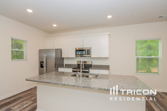 Foto del edificio - 113 Sunwood Ct
