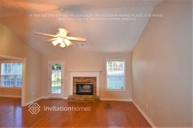 Foto del edificio - 386 Winslow Ct