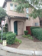 Building Photo - 268 Lattice Ln