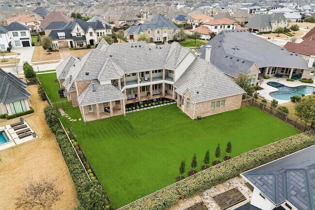 Building Photo - 2032 Courtland Drive