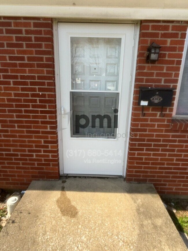 Foto del edificio - 116 E 19th St