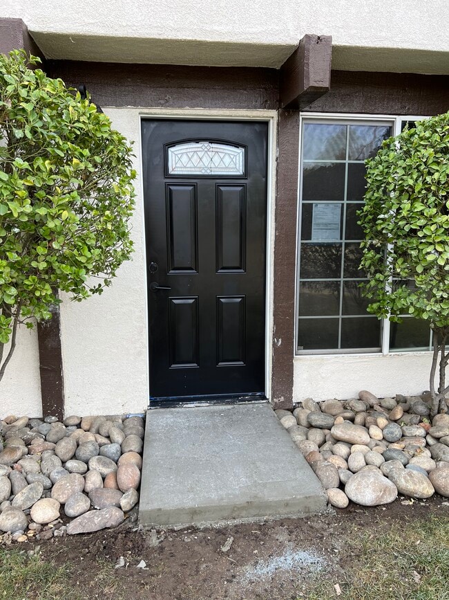 2820 Scenic Dr Unit Studio for rent, Modesto, CA 95355 Apartments in