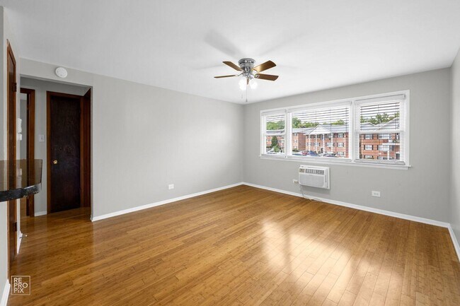 Foto del edificio - 8440 W 95th St