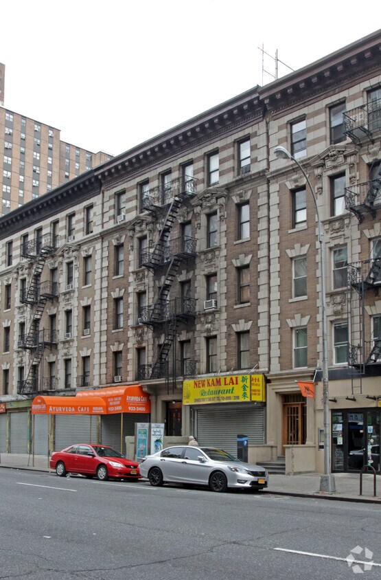 Foto del edificio - 706-708 Amsterdam Ave