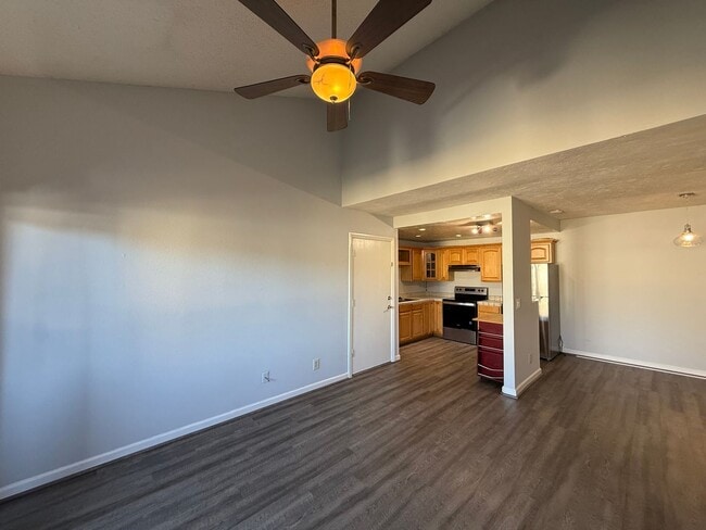 Building Photo - Great 2B/1BA Condo in Escondido!