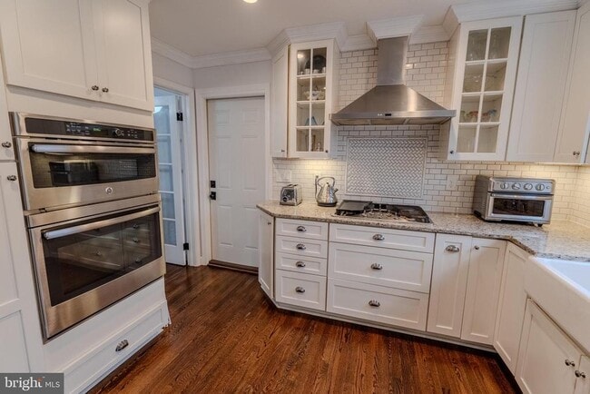 Building Photo - 308 Old Court House Rd NE