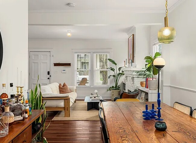 Foto del edificio - 1118 Pennock Ave