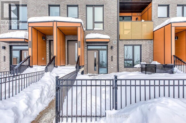 Building Photo - 60 All Nations Dr