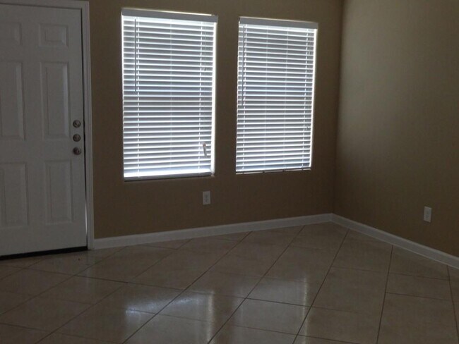 Foto del edificio - 8915 Chisholm Wood Ln