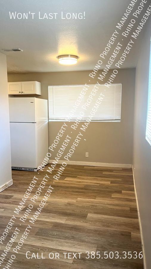 Building Photo - 2 Bedroom/1 Bathroom unit in West Valley City