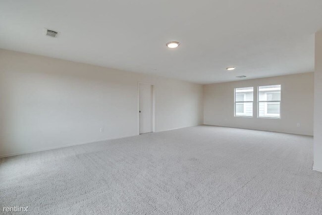 Building Photo - 3 br, 2.5 bath House - 20118 Mountaindale Dr