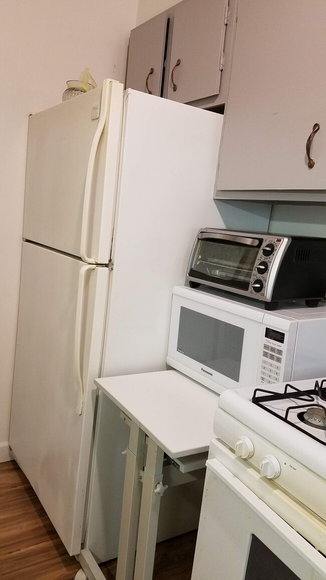 Building Photo - 29 Chester Rd