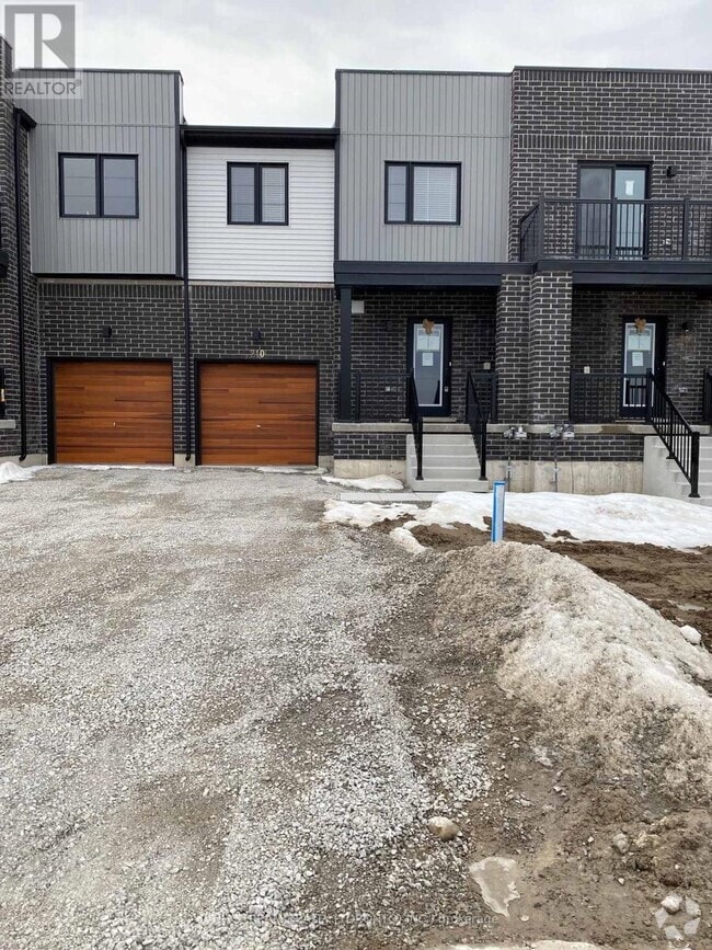 Apartments, Condos and Houses for Rent in Barrie, ON 313 Rentals