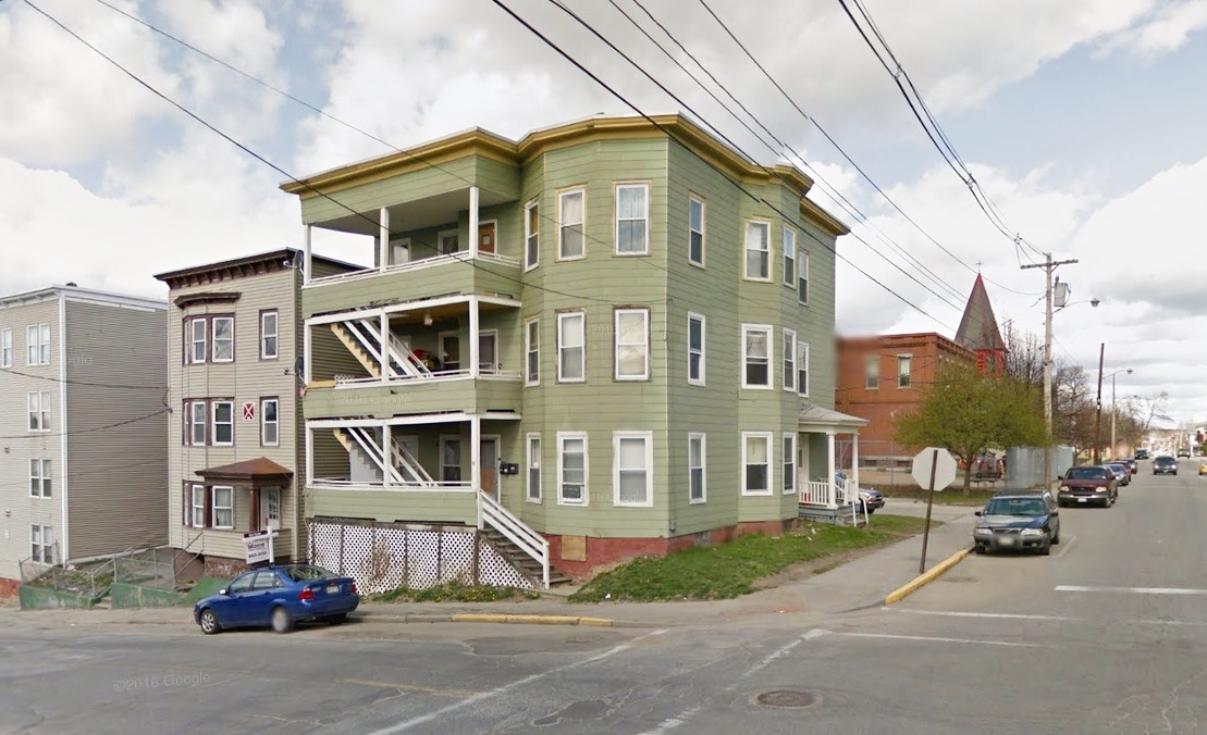 Primary Photo - 184 Bartlett St