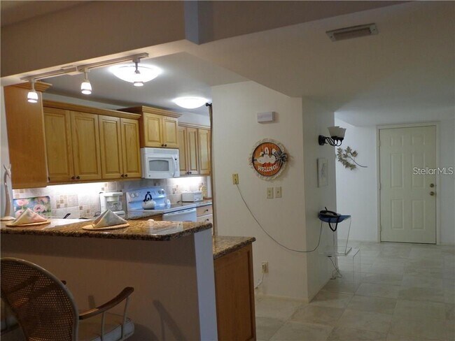 Foto del edificio - 7070 Fairway Bend Ln