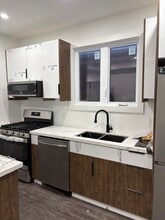 Building Photo - 279 Bonaventure Dr