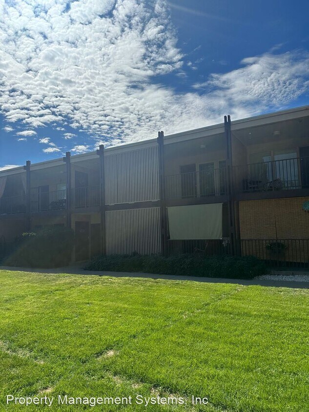 Primary Photo - 1 br, 1 bath House - 2070 E 3335 S #30