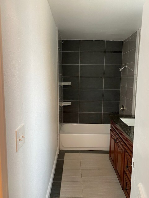 Foto del edificio - 1131 W Highland St