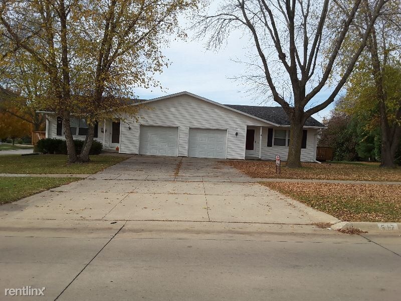 Primary Photo - 2 br, 1 bath Apartment - 517 Barnett