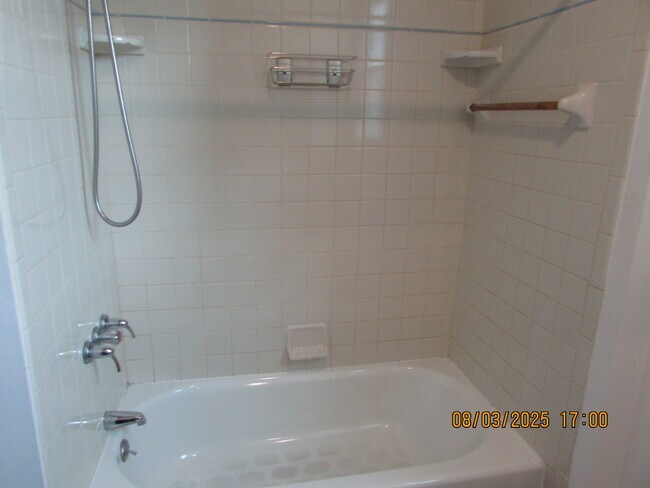 Foto del edificio - 746 W Milton St