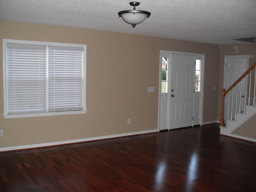 Building Photo - 4602 Bottoms Rock Lane